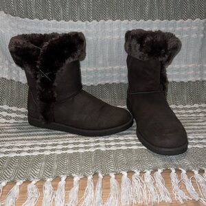 Airwalk Winter Boots with Fur Trim